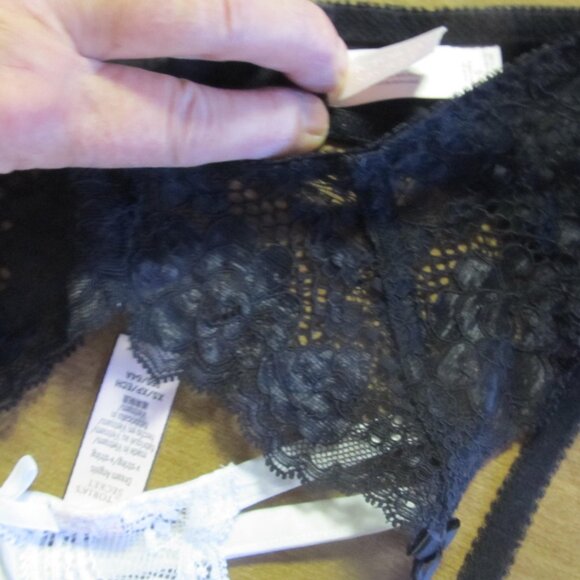 Bundle Victorias Secret Intimate Thongs Garter belt VS Underwear - Picture 2 of 3
